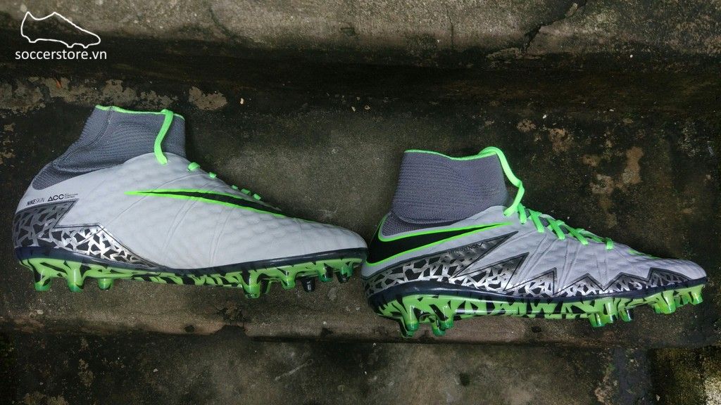 nike hypervenom ghost